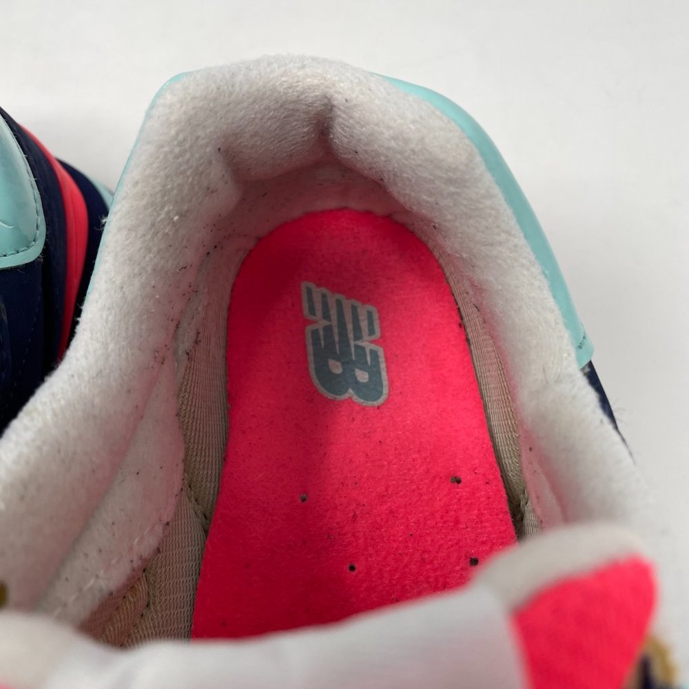 New Balance Navy and Aqua Sneakers - Picture 13 of 16